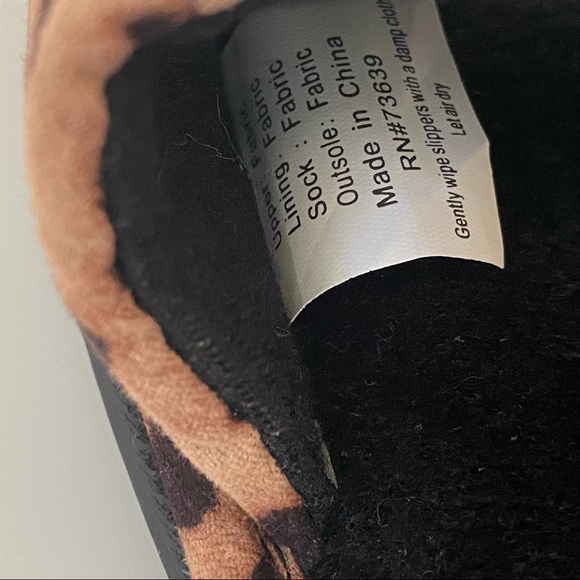 INC International Concepts Women’s Leopard Open Toe Slippers - Picture 6 of 7